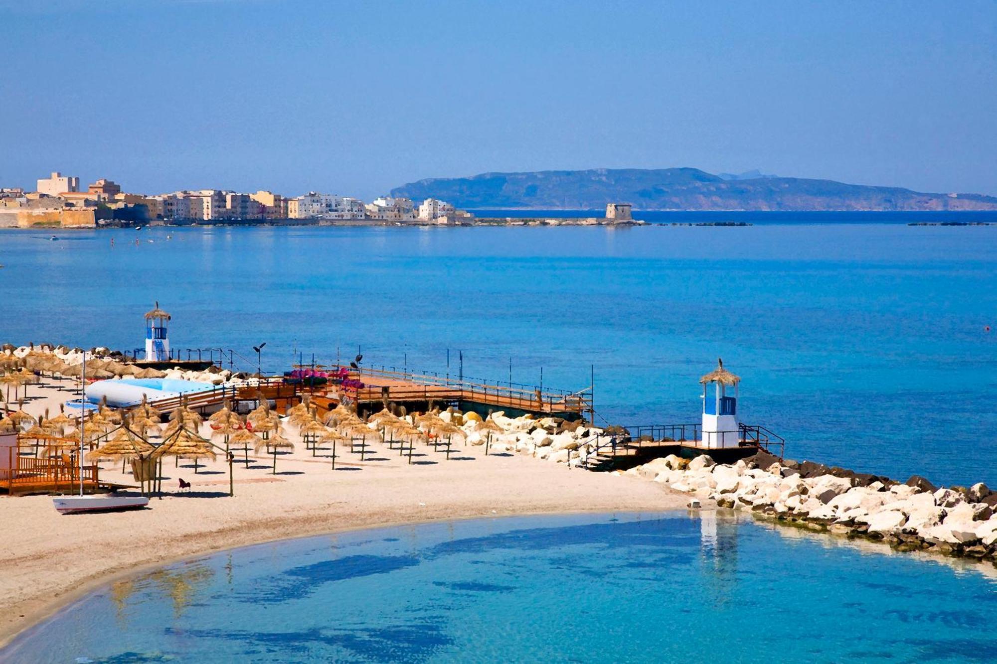 Qui Vicino Boutique Rooms And Suites Trapani Exterior foto